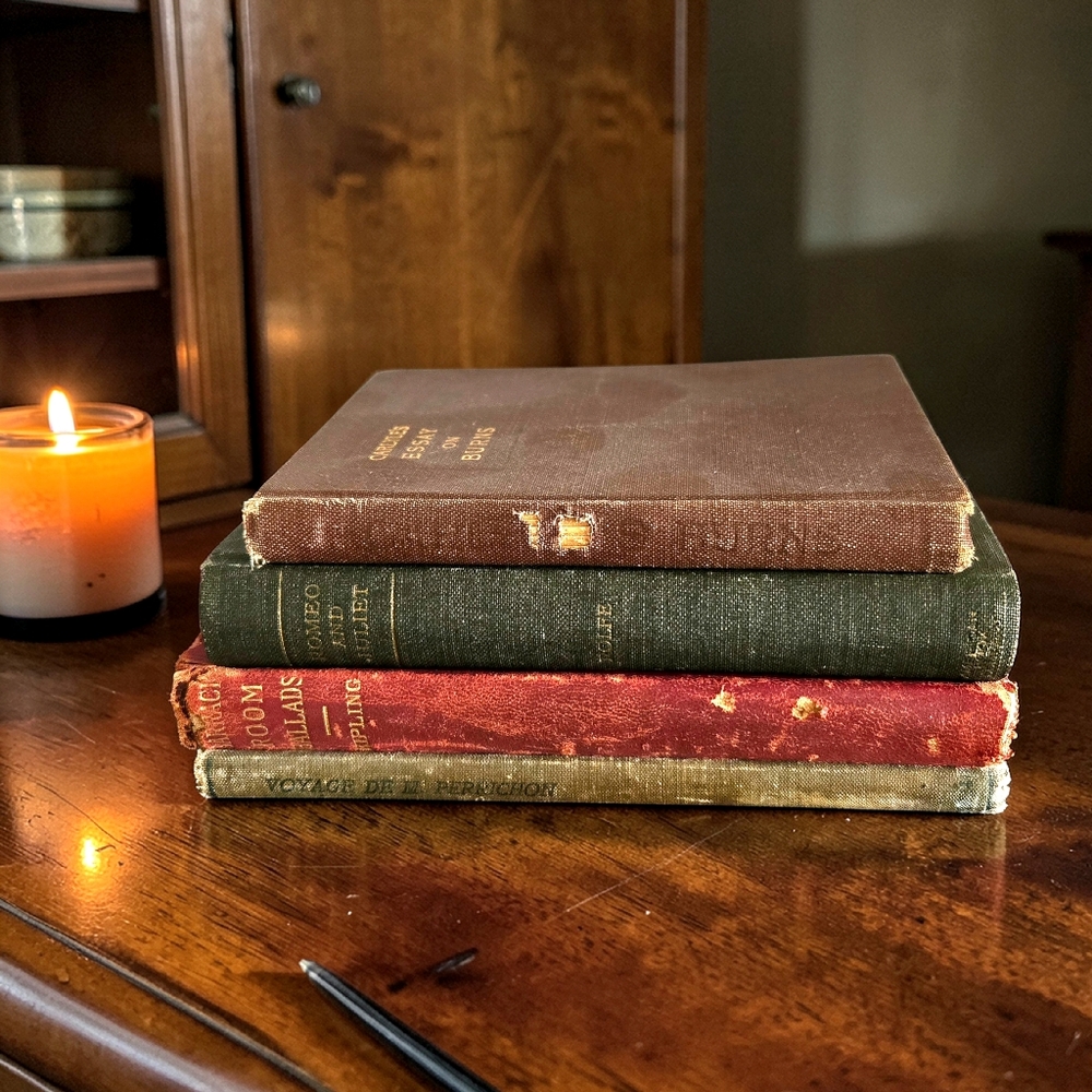4 Little Antique Books 1900-1920 Kipling 1st ed,  Burns Romeo & Juliet Perrichon